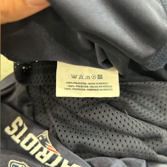 New England Patriots Pet Costume - Picture 8 of 9